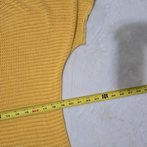 Torrid Open Stitch Shirt Women's Size 2X Yellow Short Sleeve Stretchy Crocheted - Picture 11 of 12